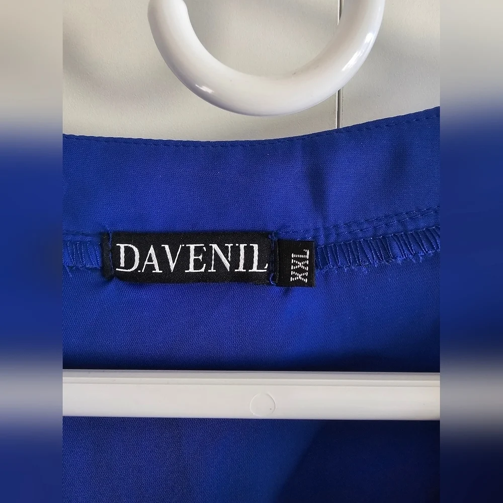 Women's Blue V-Neck Top - Picture 2 of 3